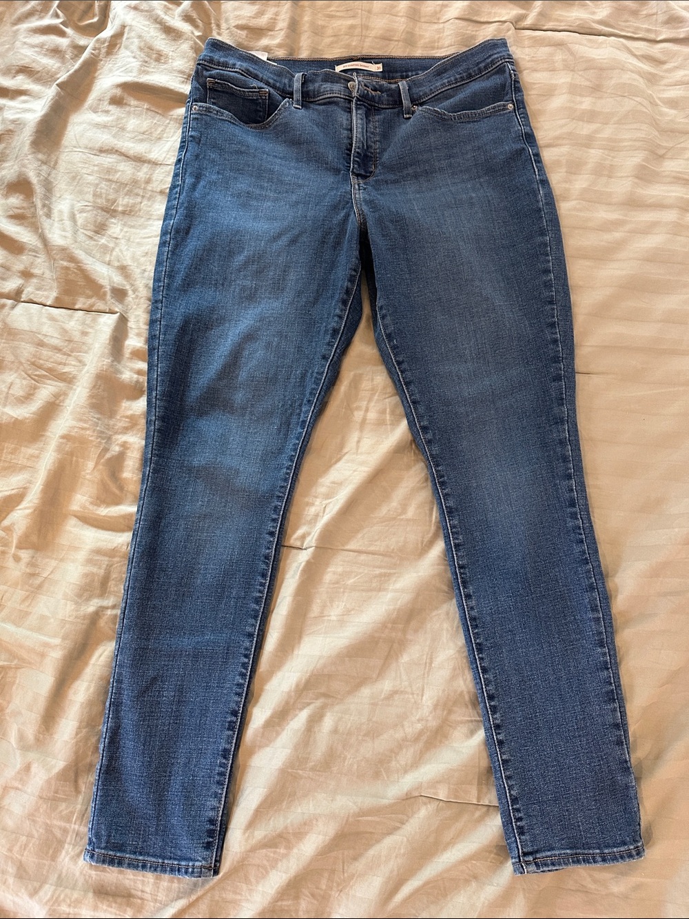 Levi's 311 Shaping Skinny Women's Blue Jeans